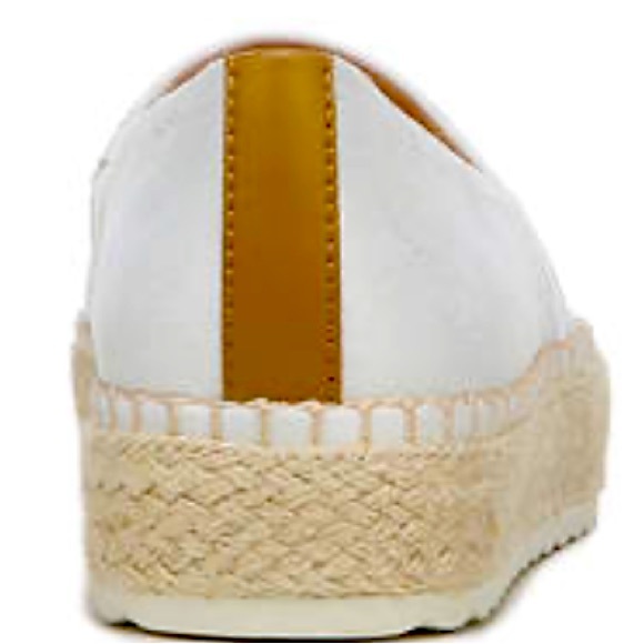 Dr. Scholl's Women's Sunray Pointed Toe Flat - Picture 7 of 8